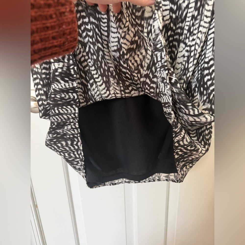 H&M Patterned Dress - Picture 7 of 7
